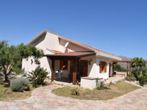 Detached villa located in a residential area a few kilometers from the sea Castellammare Del Golfo